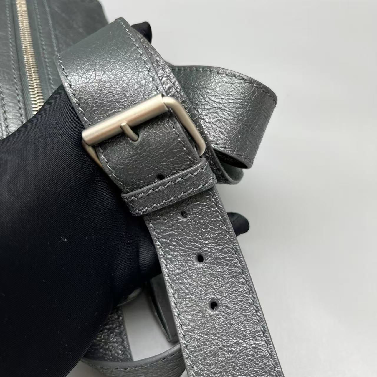 Balenciaga - Explorer Classic Studs Belt Bag - Leather - Grey - (medium)