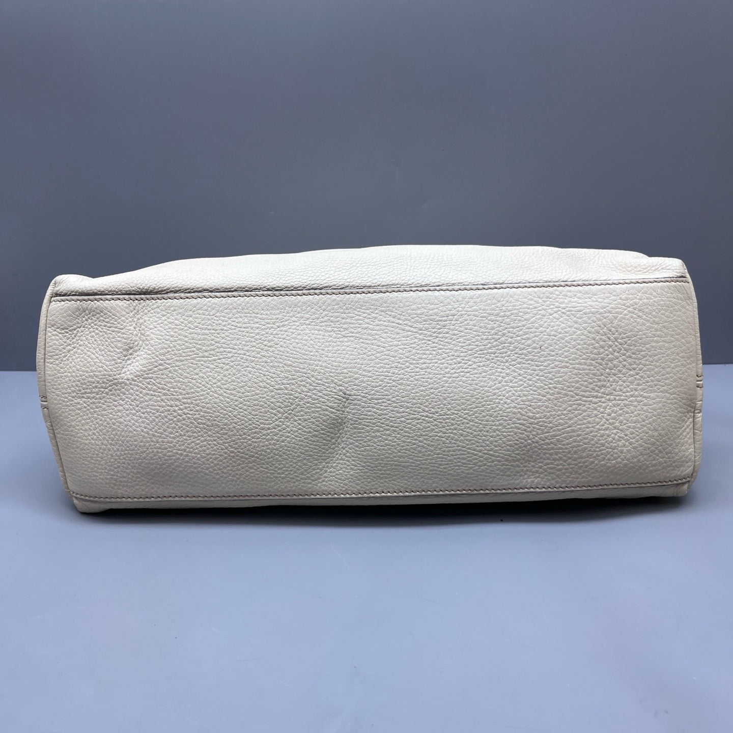 Gucci - Soho Tassel Tote - Pebbled leather - White - (Large)