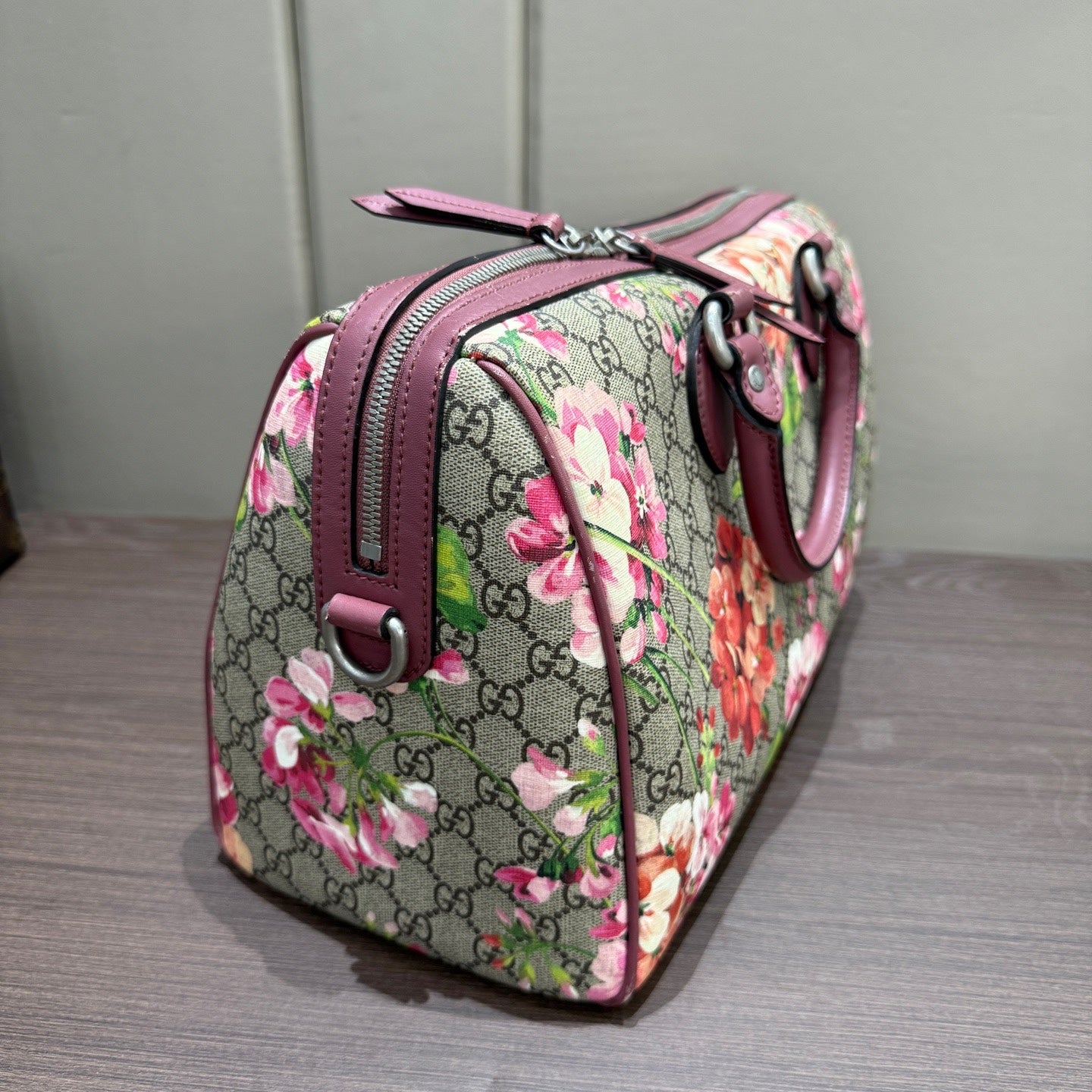Gucci - GG Blooms Boston Bag - Coated canvas with leather trim - Multicolour - (Medium)