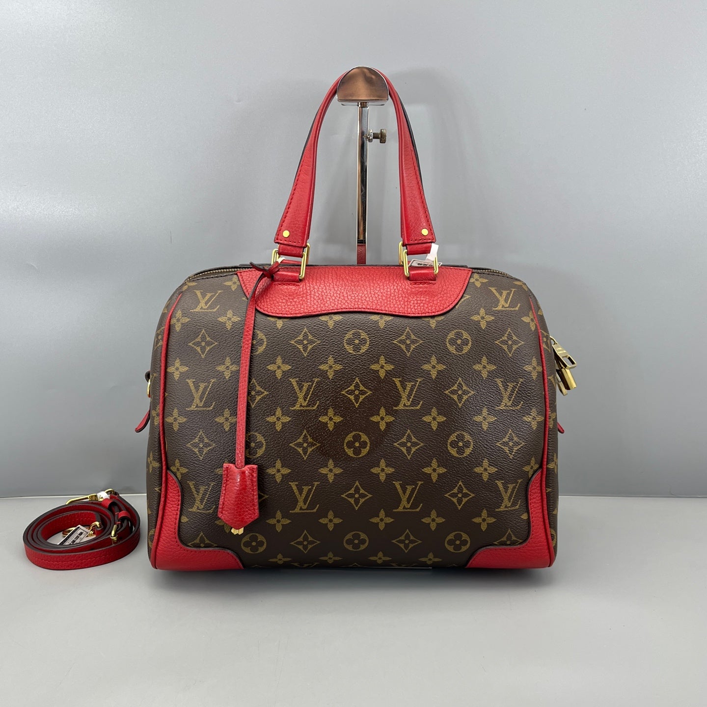 Louis Vuitton - Monogram with Red Trim Bowling Bag - Monogram coated canvas with grained leather trim - Brown and Red - (Medium)