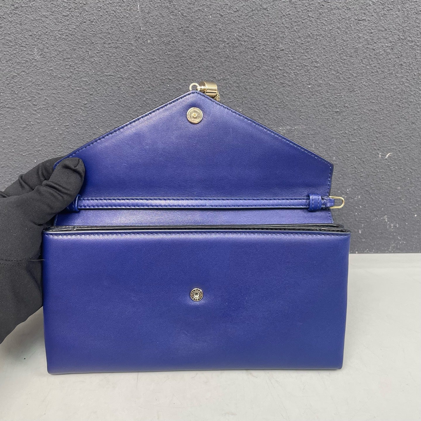 Bvlgari - Serpenti Forever Wallet on Chain (WOC) with Tassel - Calfskin leather - Blue - (mini)