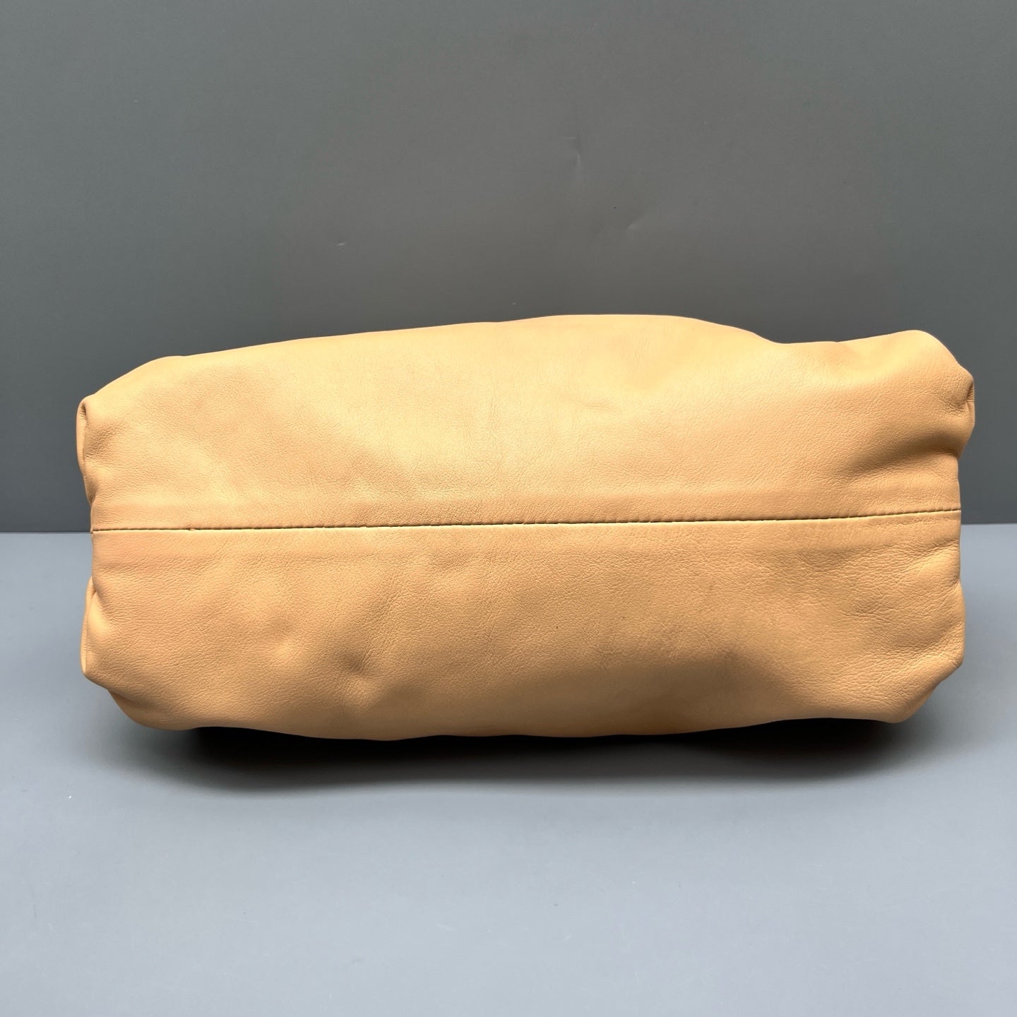 Bottega Veneta - The Chain Pouch - Leather - Beige - (medium)