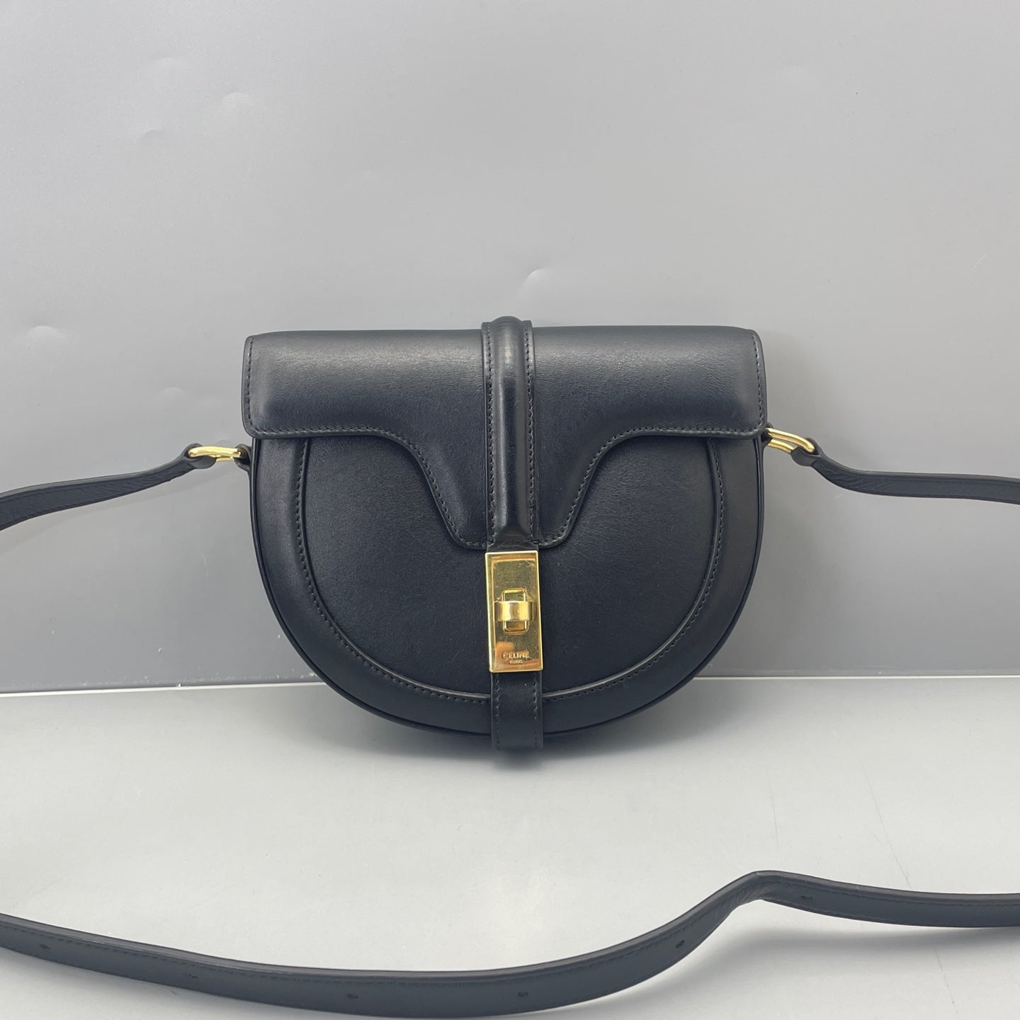 Celine - Besace 16 - Leather - Black - (mini)