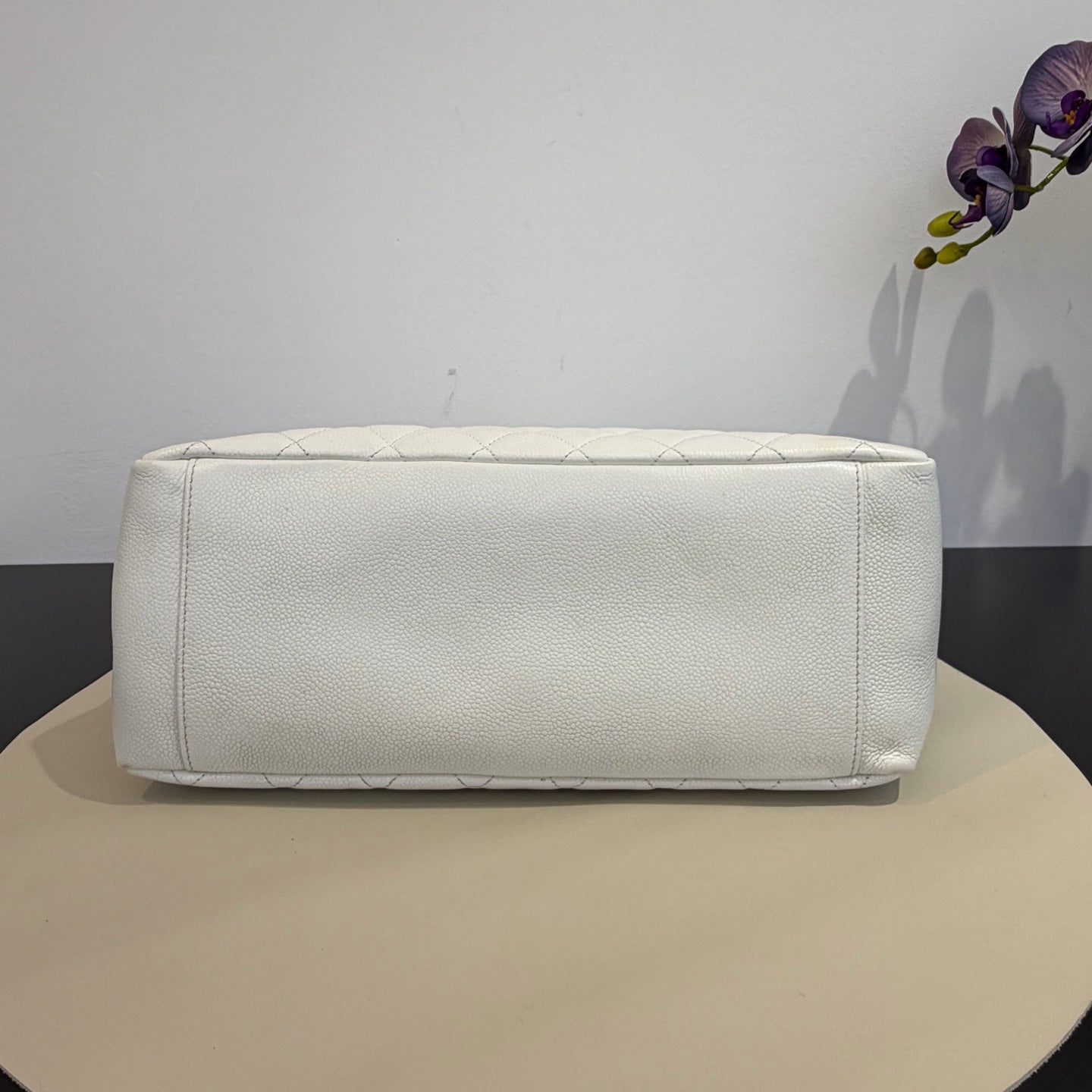 Chanel - Grand Shopping Tote (GST) - Caviar leather - White - (large)