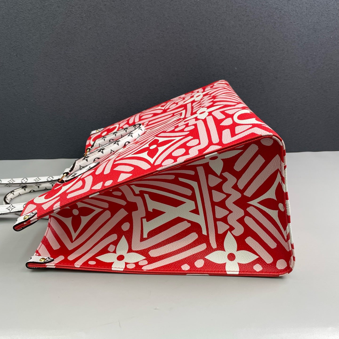 Louis Vuitton - OnTheGo Tote Qixi Limited Edition Graffiti - Coated canvas with leather trim - Red - (Large)