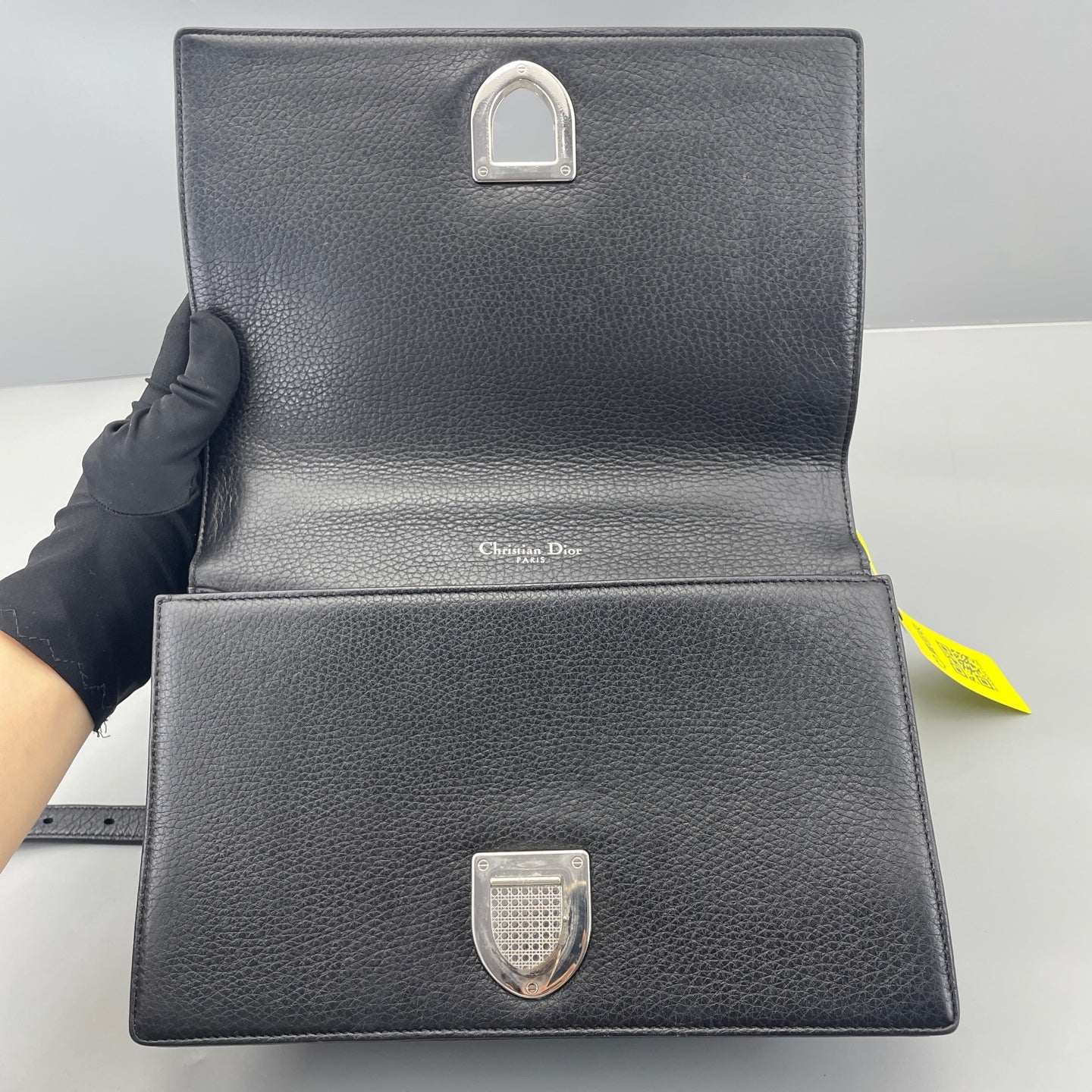 Dior - Diorama Shield Bag - Grained calfskin leather - Black - (medium)