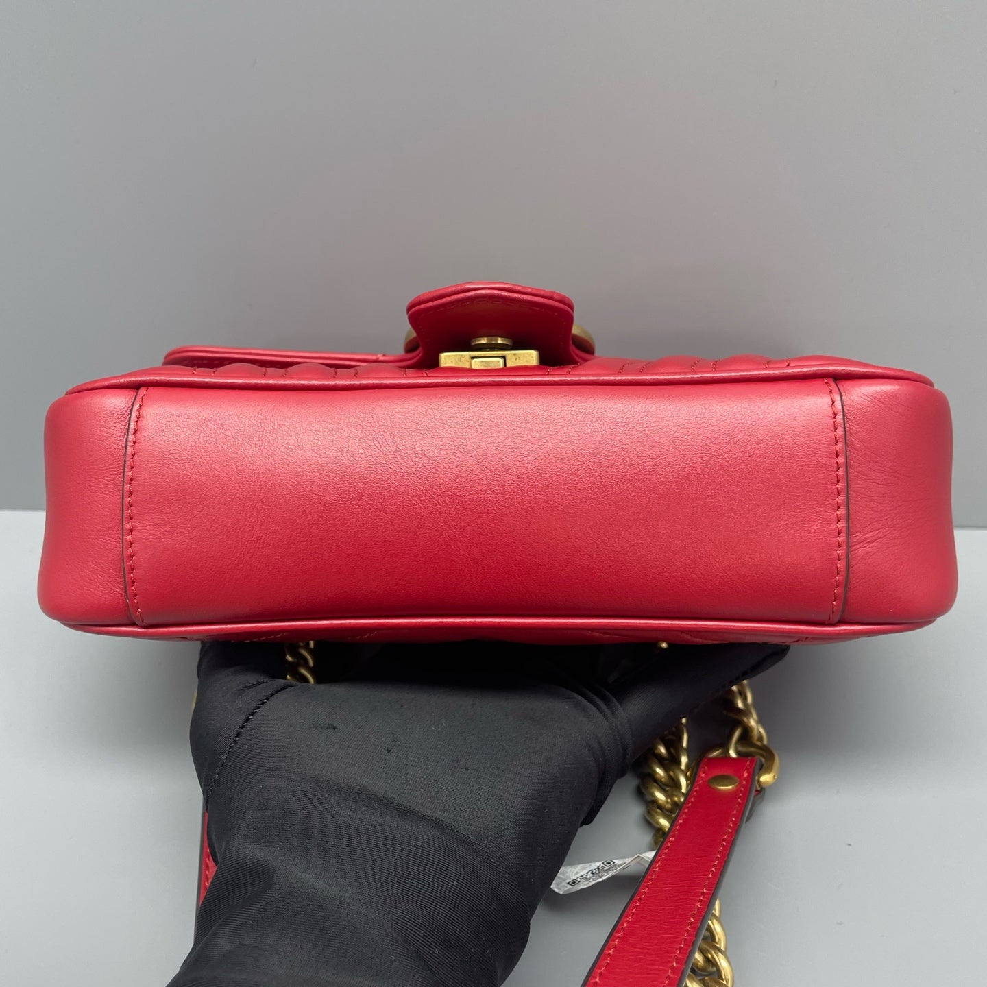 Gucci - GG Marmont Matelassé Small Shoulder Bag - Leather - Red - (mini)