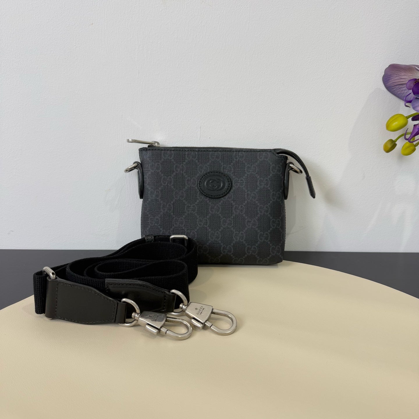 Gucci - GG Supreme Two-in-One Messenger Bag - GG Supreme canvas with leather trim - Black - (small)