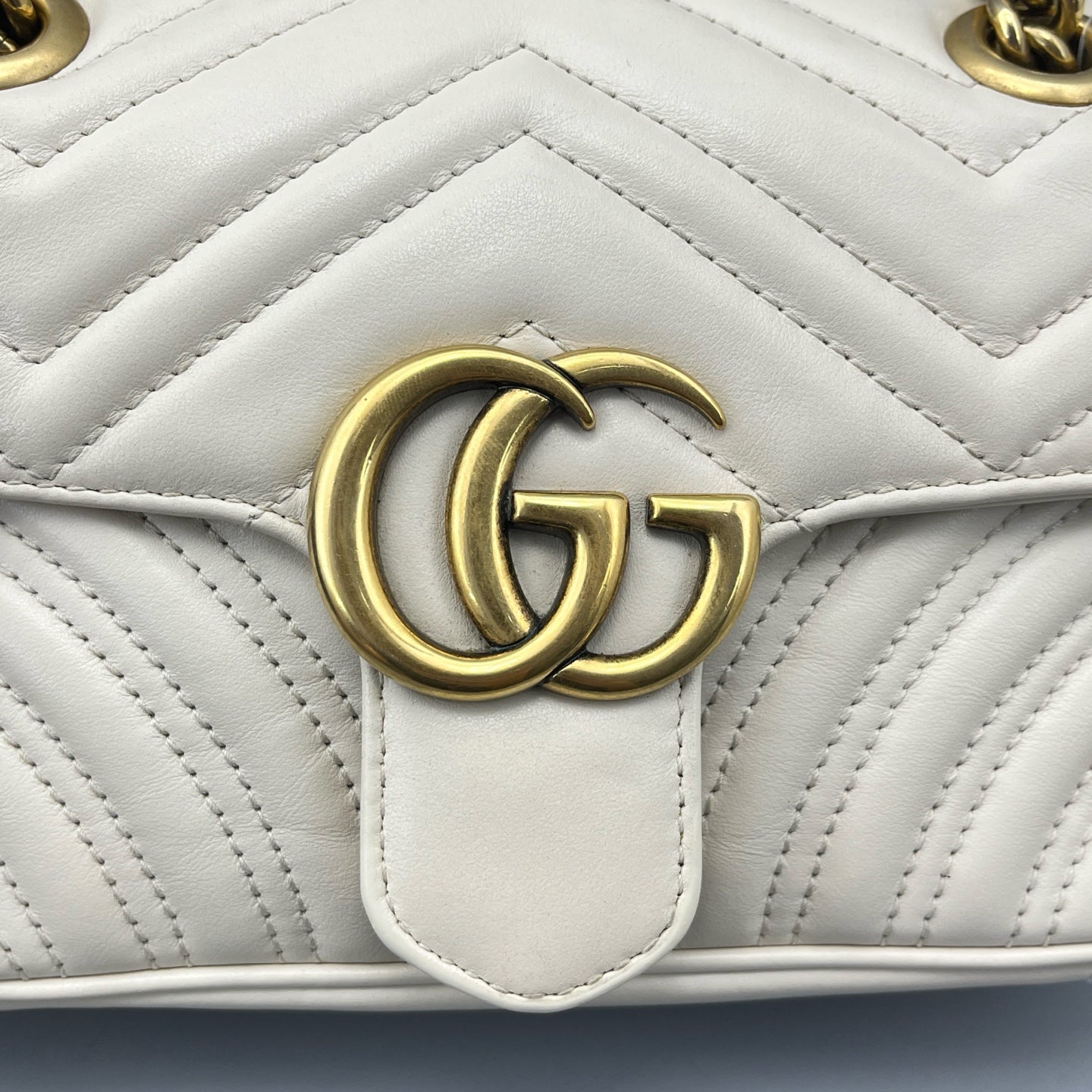 Gucci - GG Marmont Matelassé Mini - Leather - Off-white with Gold-Tone Hardware - (mini)
