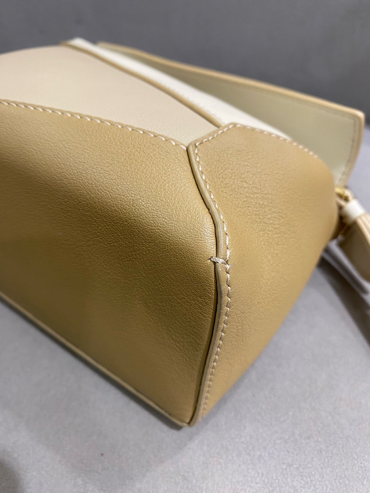 Loewe - Puzzle Mini - Leather - Beige and Tan Multicolour - (mini)