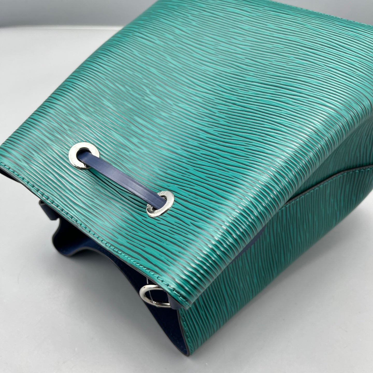 Louis Vuitton - NeoNoé BB - Epi leather - Green - (small)