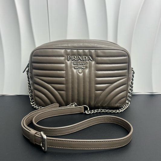 Prada - Diagram Camera Bag - Leather - Grey - (small)