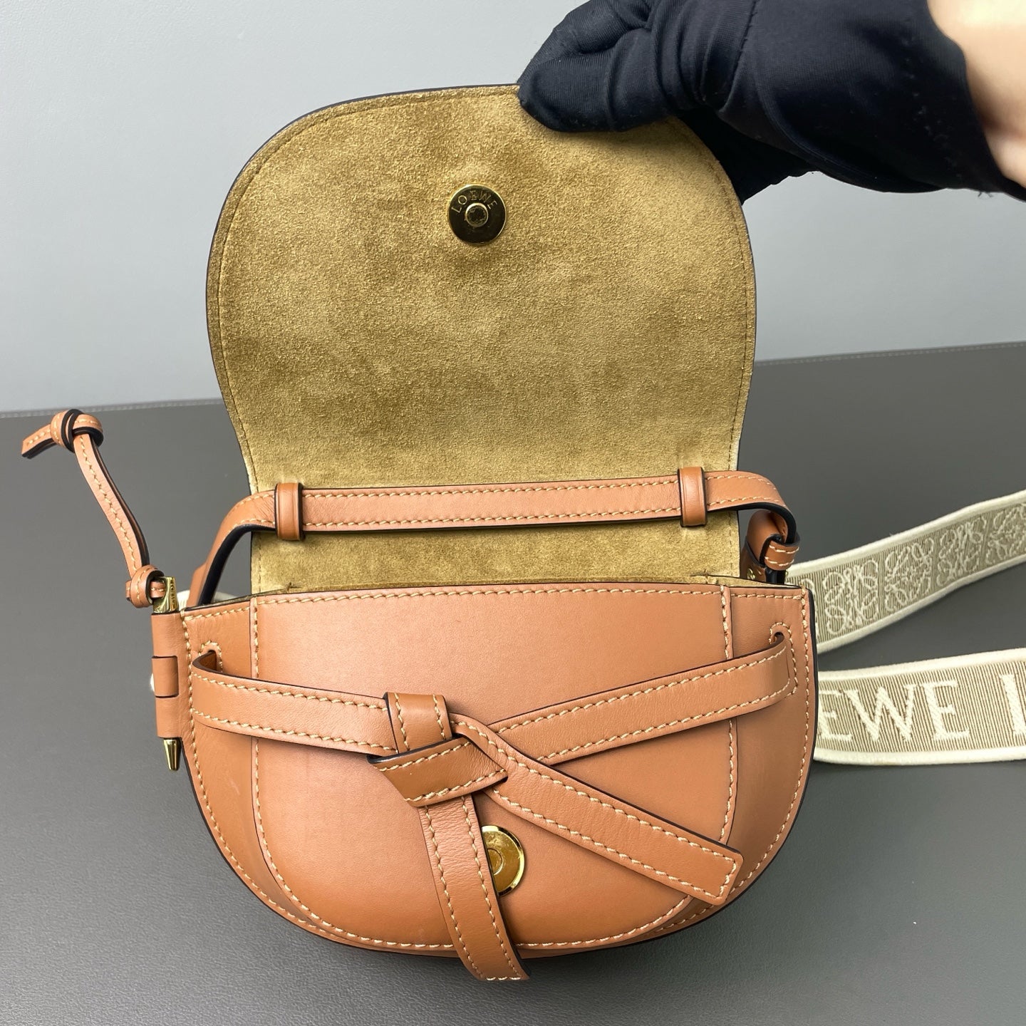 Loewe - Gate Mini Dual Saddle Bag with Wide Strap - Leather - Camel - (mini)