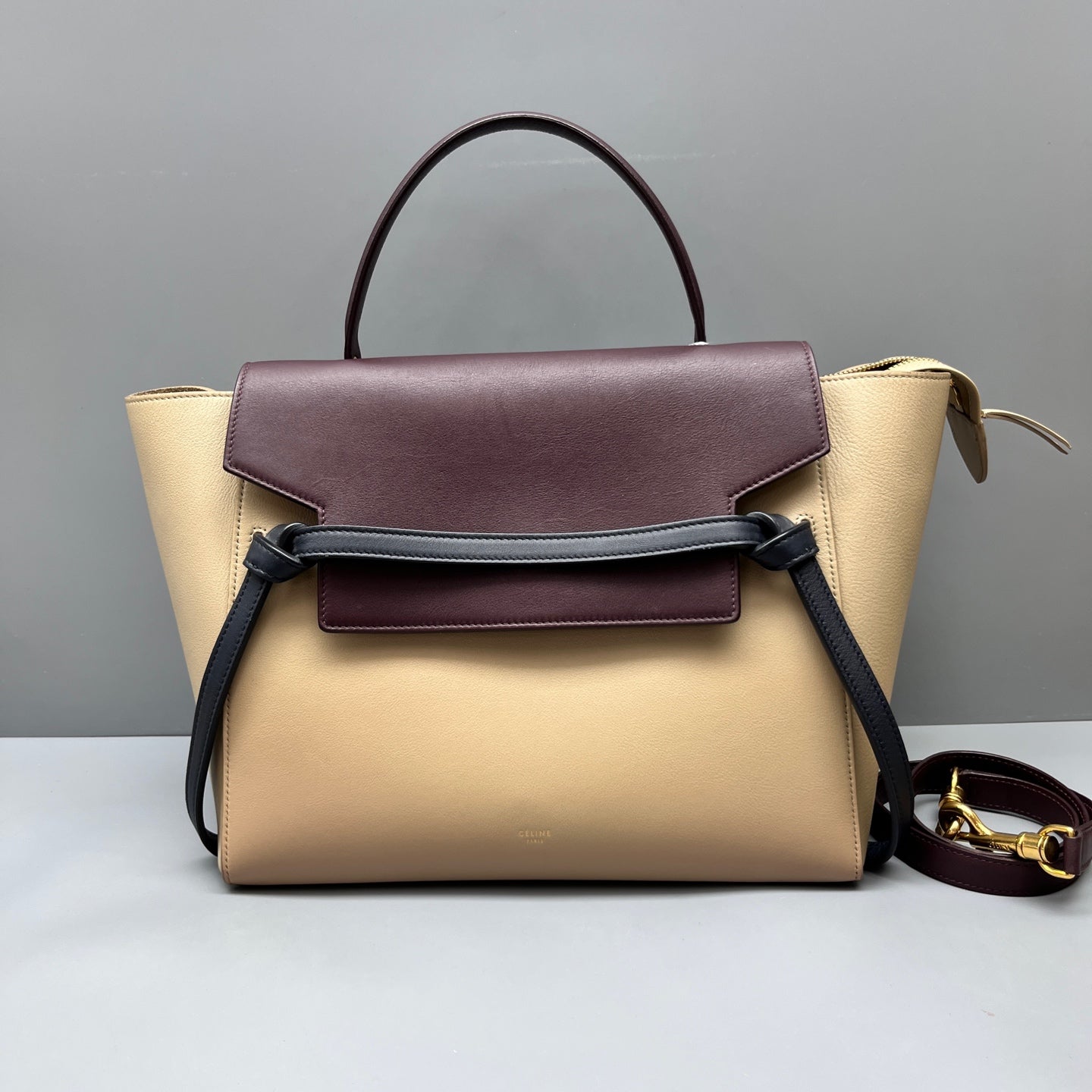 Celine - Belt Bag Medium - Grained Calfskin Leather - Multicolour (Beige, Burgundy, Navy) - (medium)