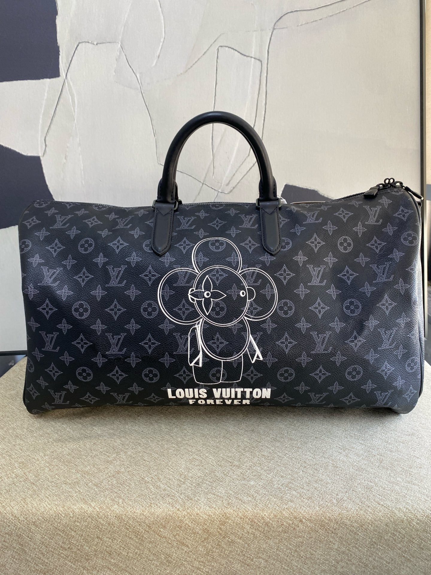 Louis Vuitton - Keepall Bandouliere 50 Vivienne Sunflower Graffiti - Coated canvas with leather trim - Black - (Extra-large)