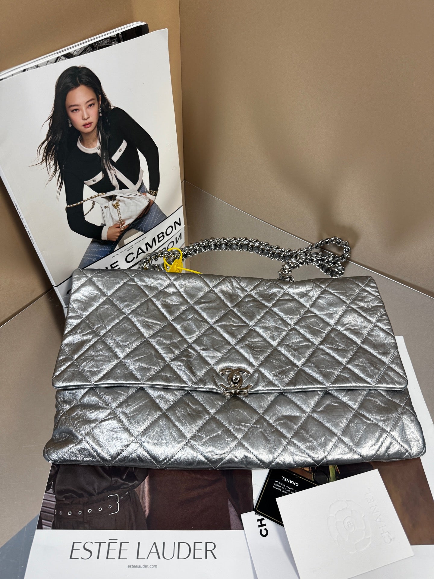 Chanel - Large Flap Bag - Aged calfskin leather - Silver - (Medium)