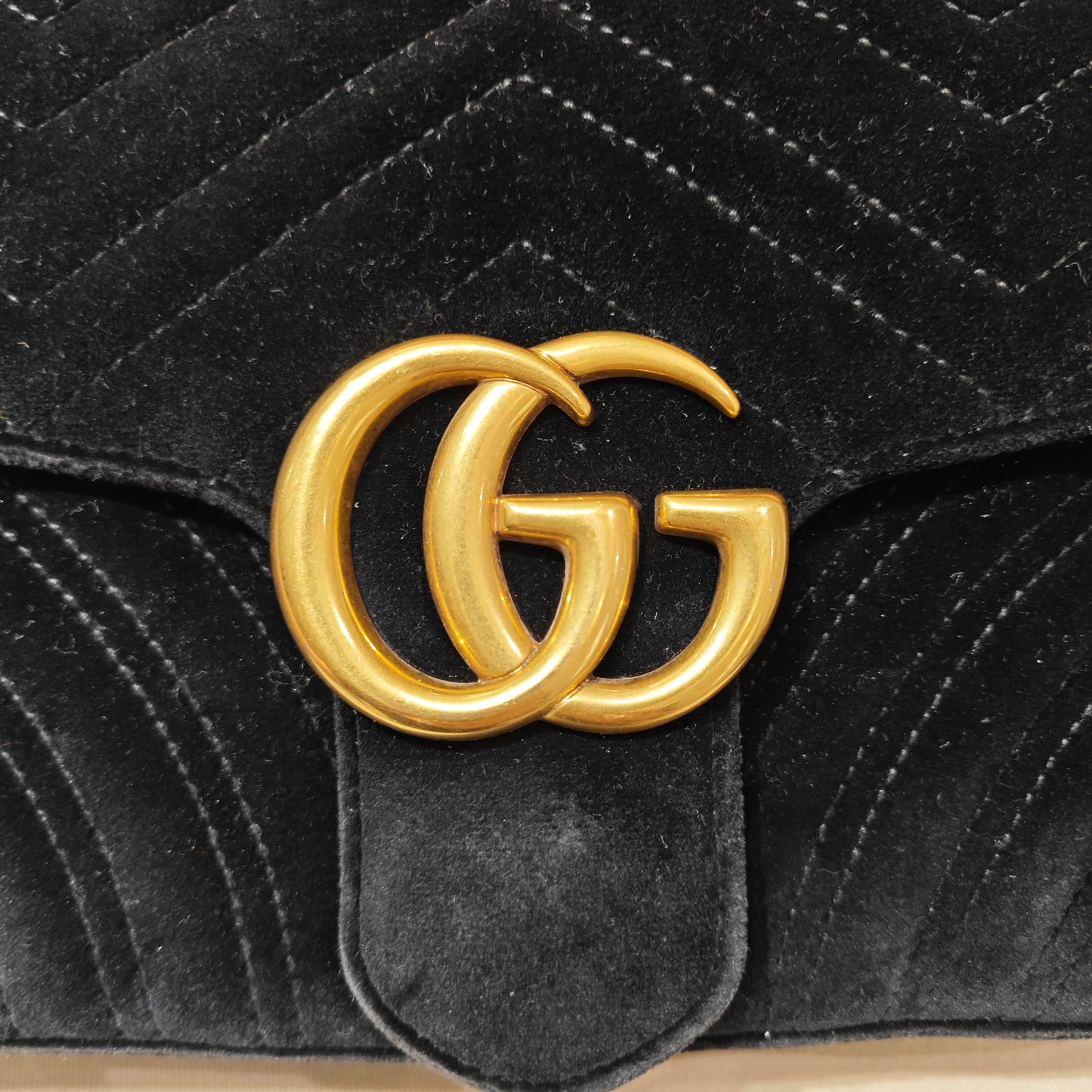 Gucci - GG Marmont Matelassé Shoulder Bag - Velvet - Black - (Medium)