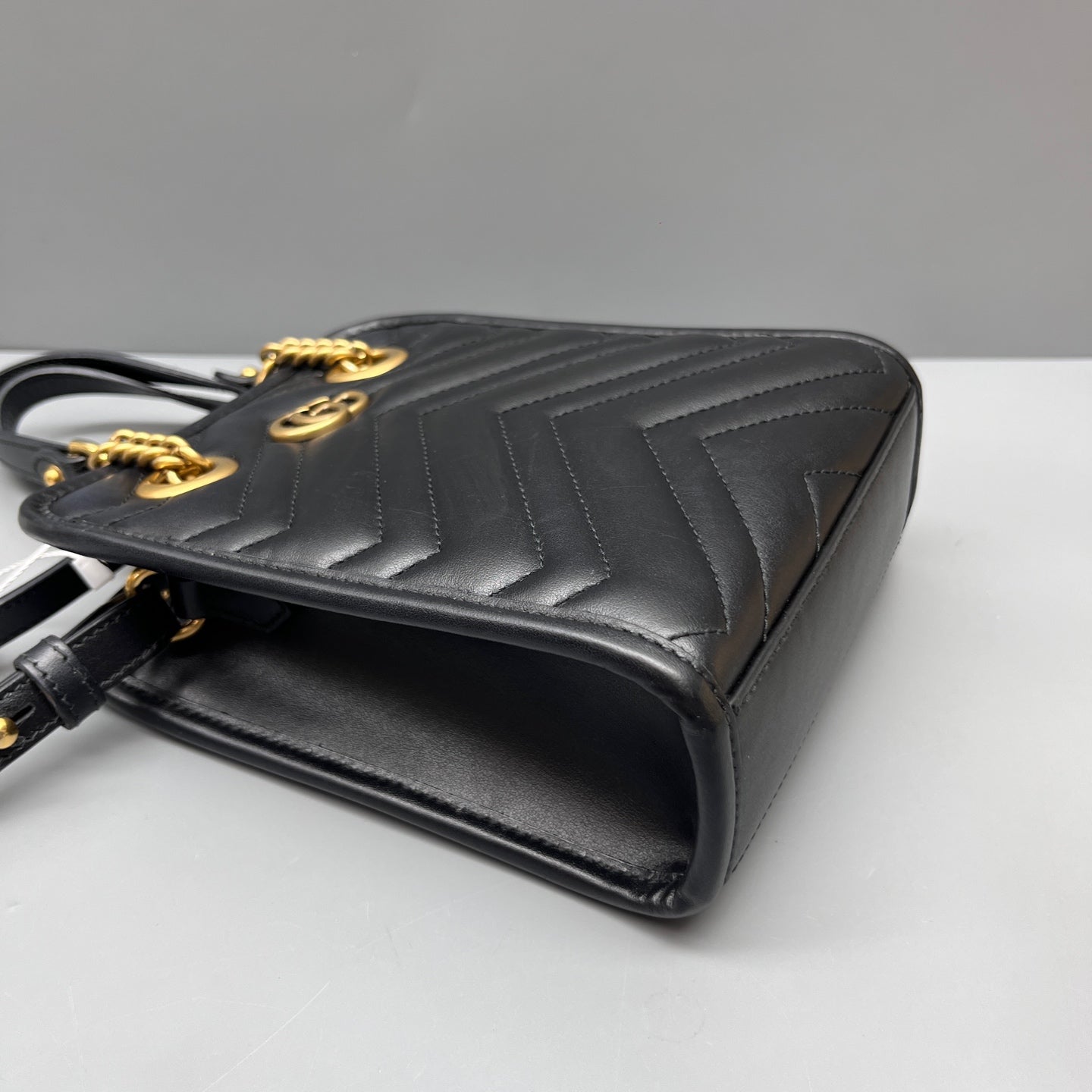 Gucci - GG Marmont Mini Top Handle Bag - Leather - Black - (mini)