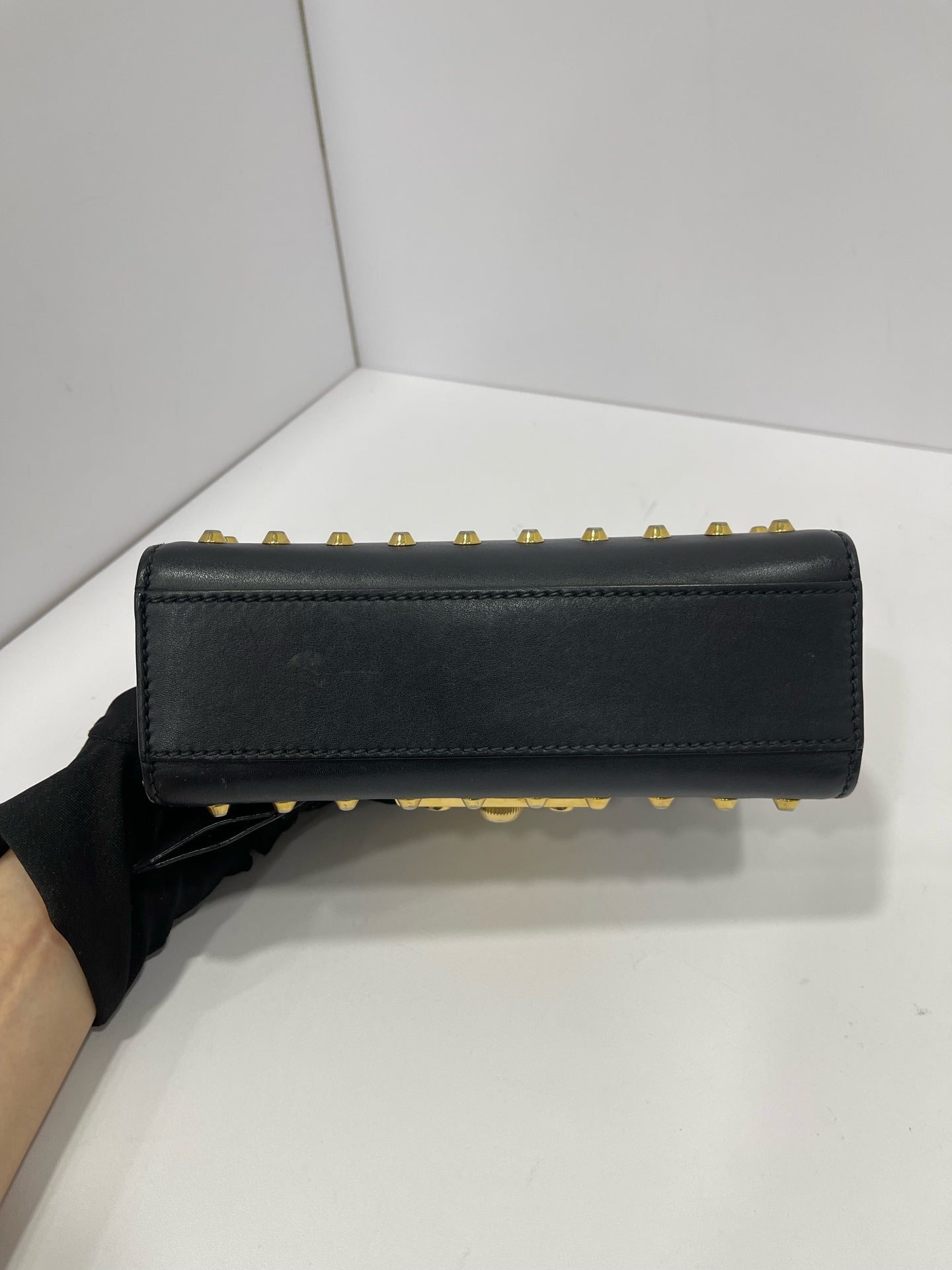 Gucci - Padlock Studded Pearl Shoulder Bag - Leather - Black - (mini)