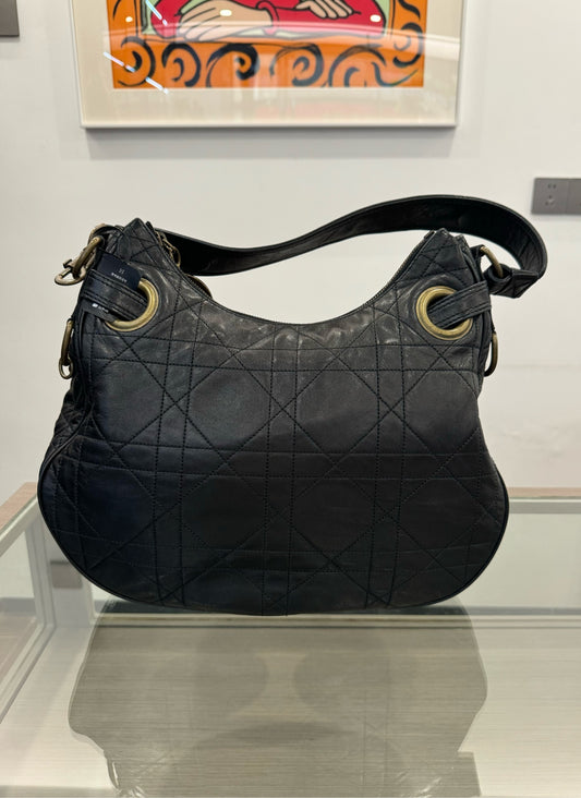 Dior - Quilted Saddle Shoulder Bag - Leather - Black - (medium)