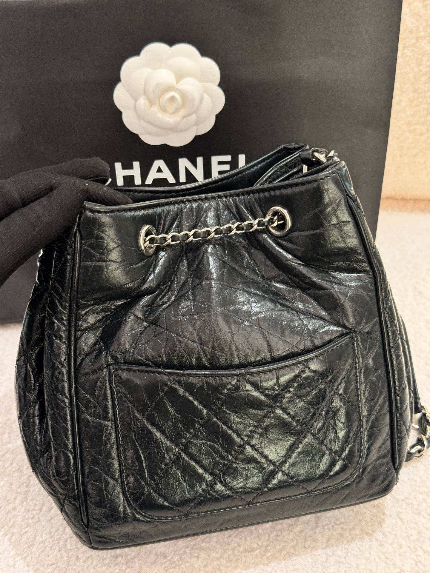 Chanel - Vintage Drawstring Bucket Bag - Crinkled calfskin leather - Black - (mini)