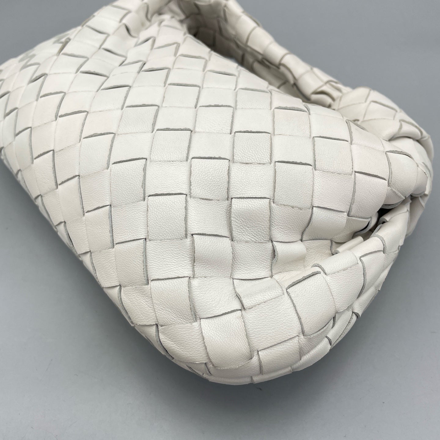 Bottega Veneta - Mini Jodie - Lambskin leather - White - (mini)