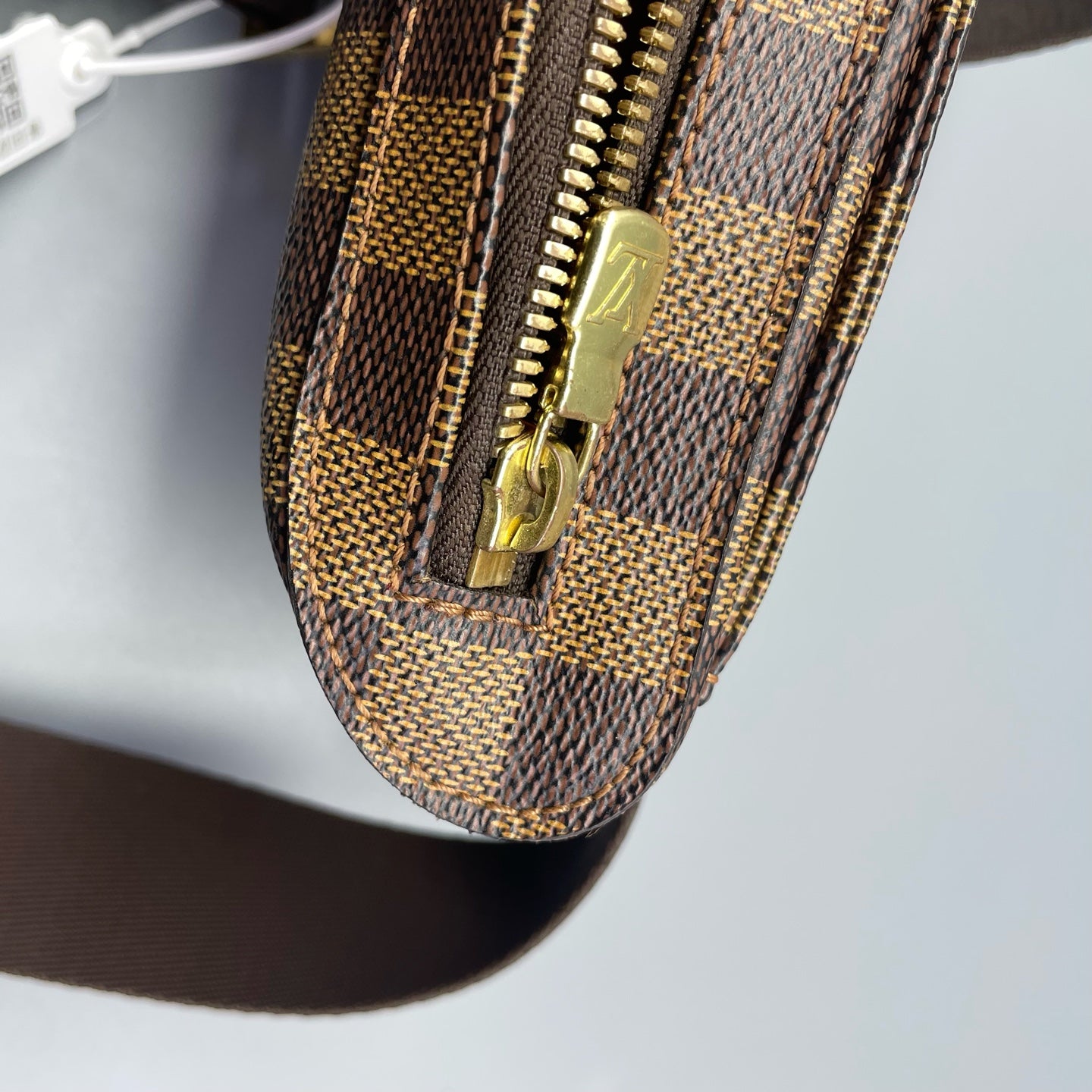 Louis Vuitton - Chest Bag - Damier Ebene coated canvas - Brown - (small)