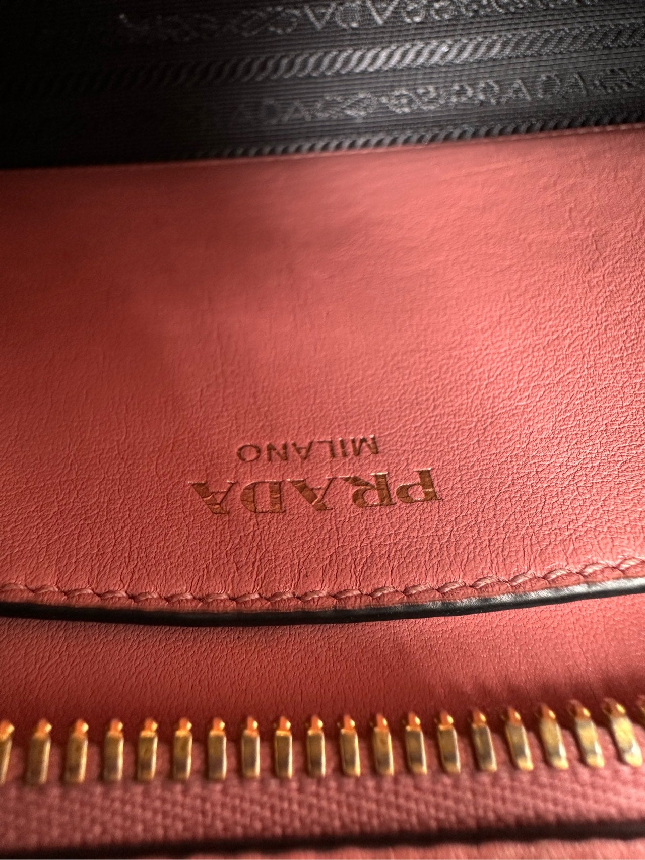 Prada - Saffiano Leather Camera Bag - Saffiano leather - Pink - (Small)