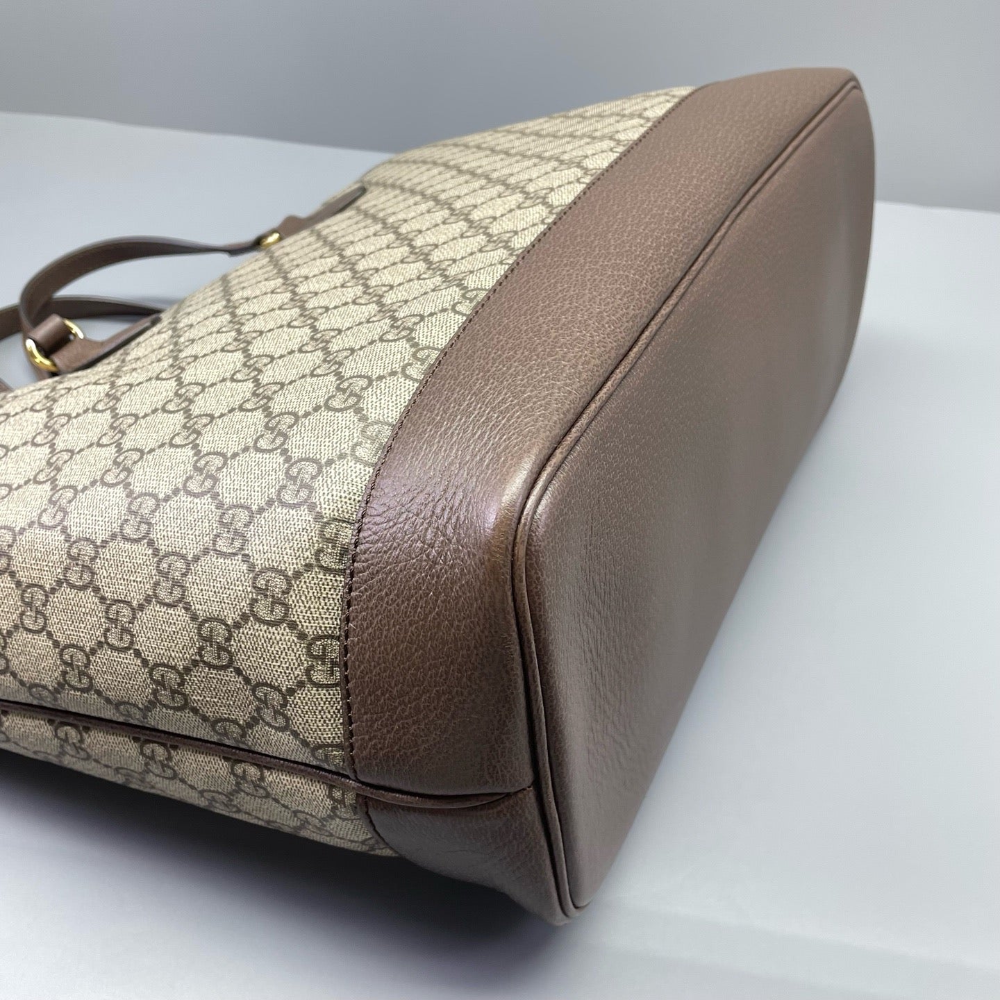 Gucci - GG Supreme Canvas Large Tote Bag - Canvas with Leather trim - Beige and Brown - (large)