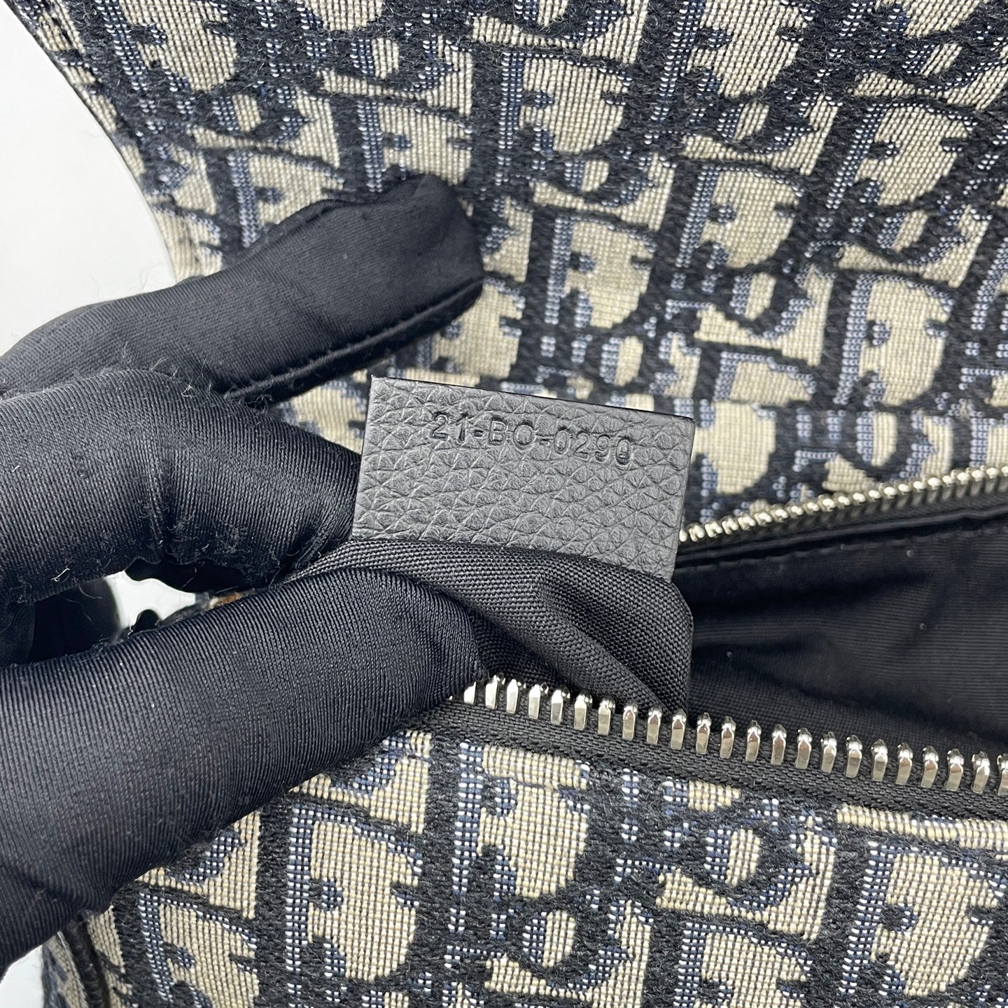 Dior - Saddle Belt Bag - Dior Oblique canvas with grained leather trim - Navy and Beige with Black accents - (Small)