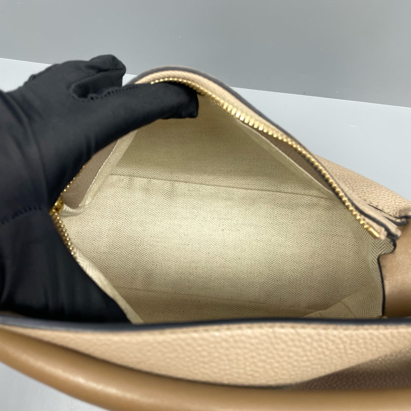 Loewe - Puzzle Bag Small - Grained calfskin leather - Beige - (Small)