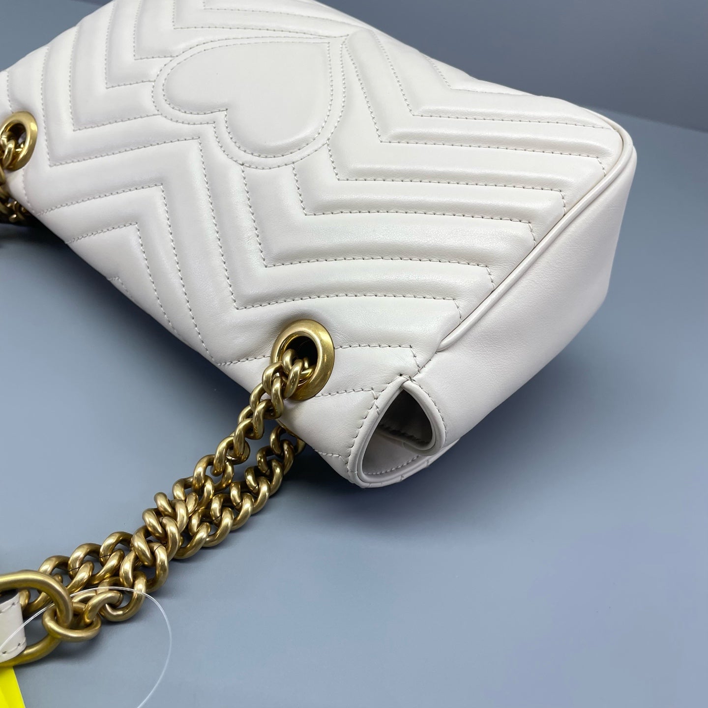 Gucci - GG Marmont Small Shoulder Bag - Leather - White - (Small)