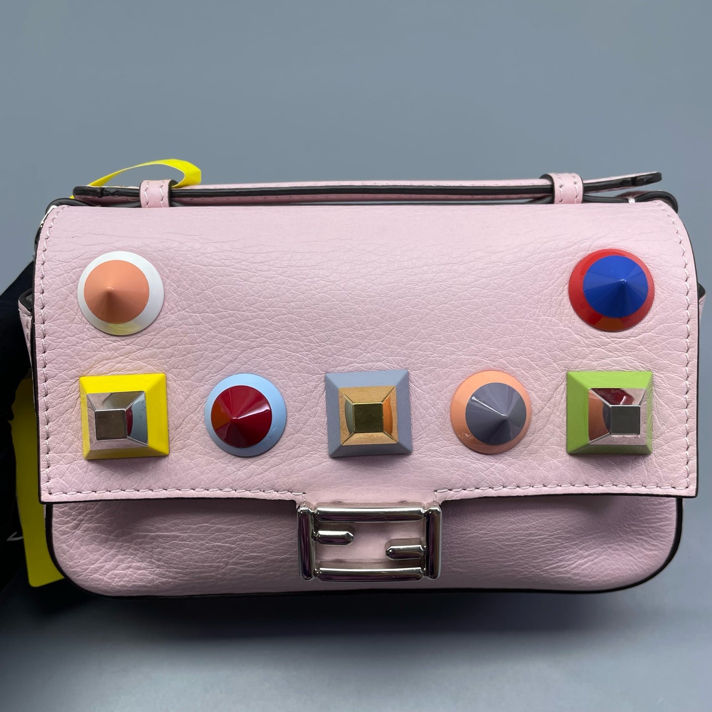 Fendi - Mini Baguette with Studs - Grained leather - Pink - (mini)