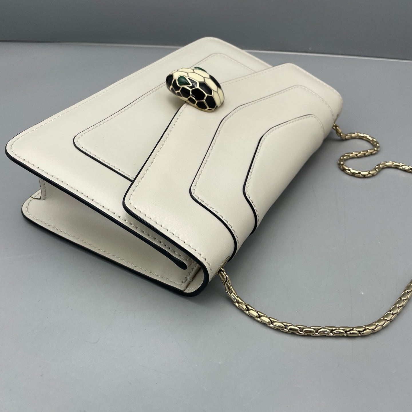 Bvlgari - Serpenti Forever - Leather - White - (small)