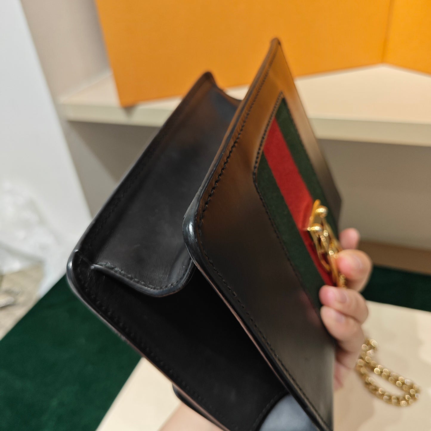Gucci - Sylvie - Leather - Black - (small)