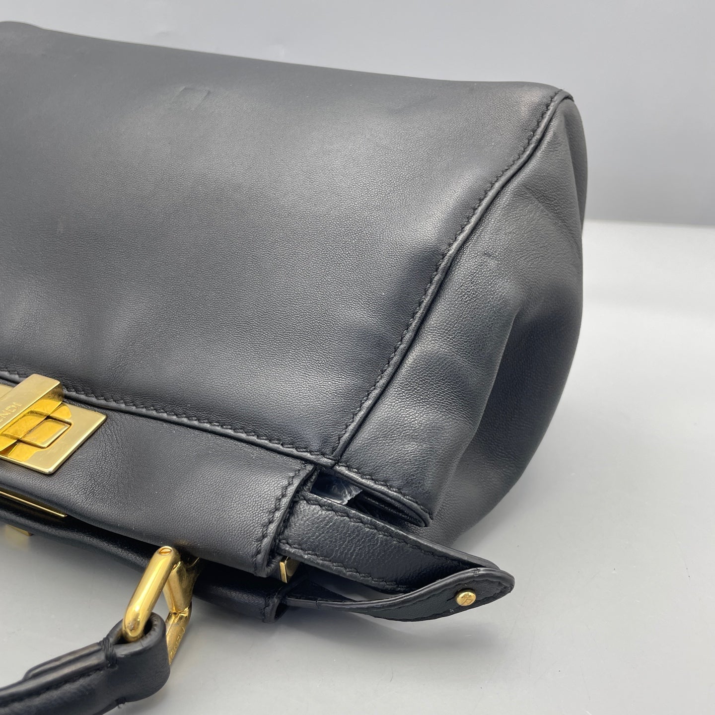Fendi - Peekaboo Mini - Leather - Black - (mini)