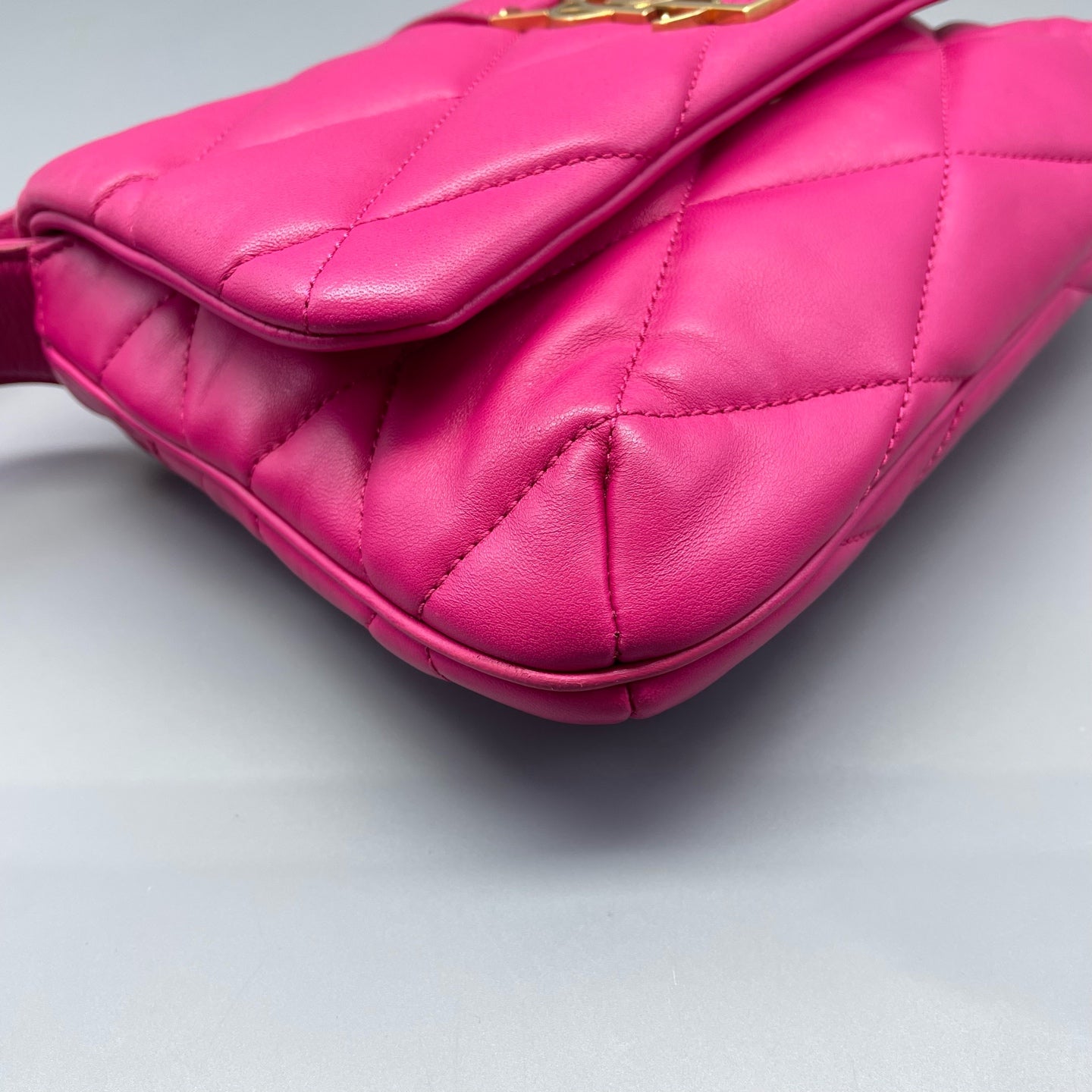 Saint Laurent - Le 57 Hobo Bag - Lambskin leather - Pink - (Medium)