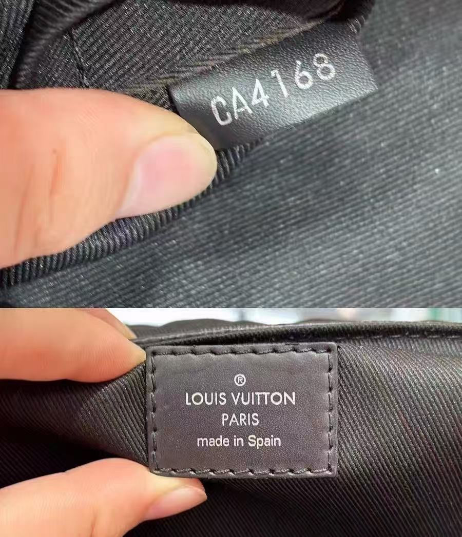 Louis Vuitton - District PM Messenger Bag - Damier Graphite canvas with leather trim - Grey - (small)