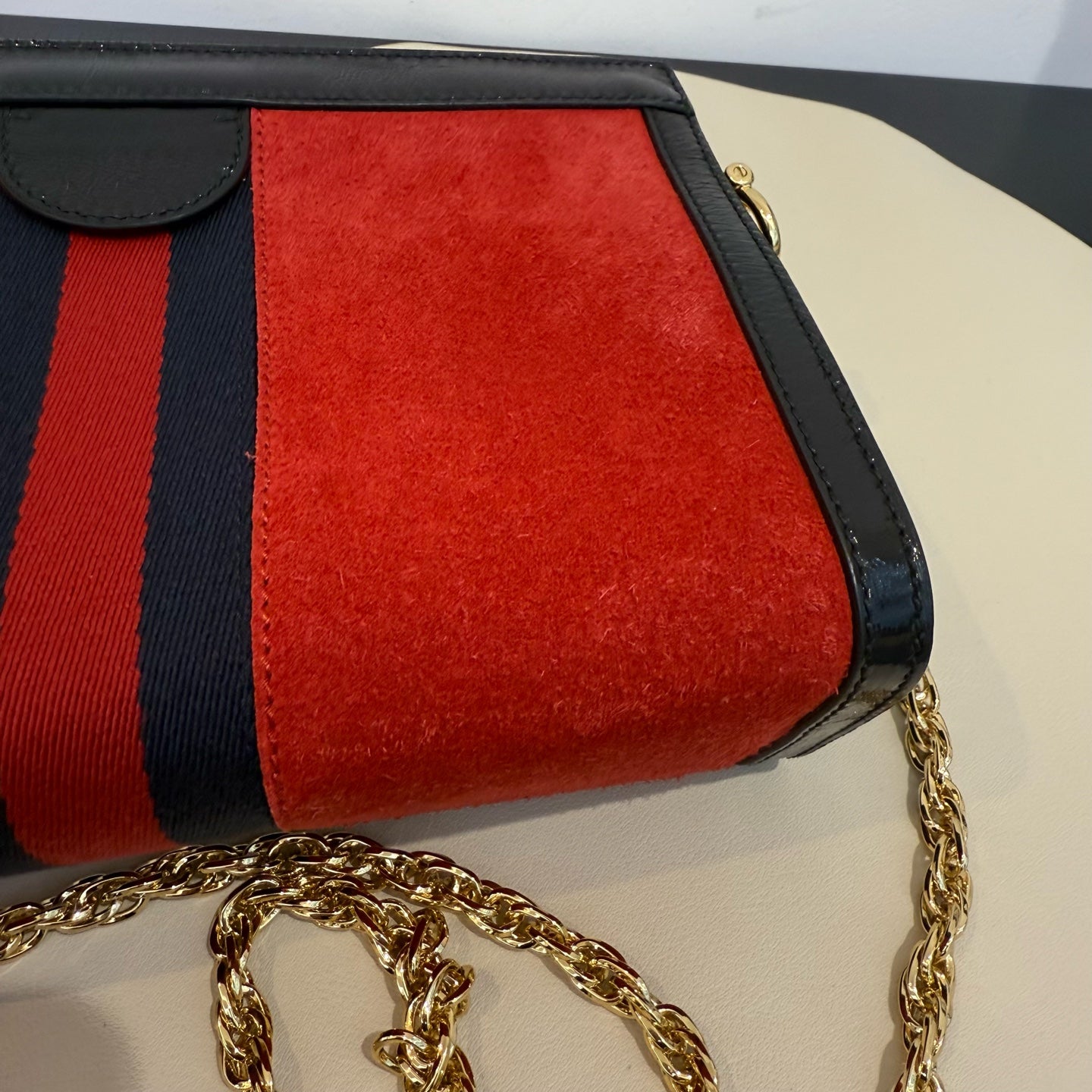Gucci - Ophidia Small Chain Bag - Suede and Patent leather - Red - (small)