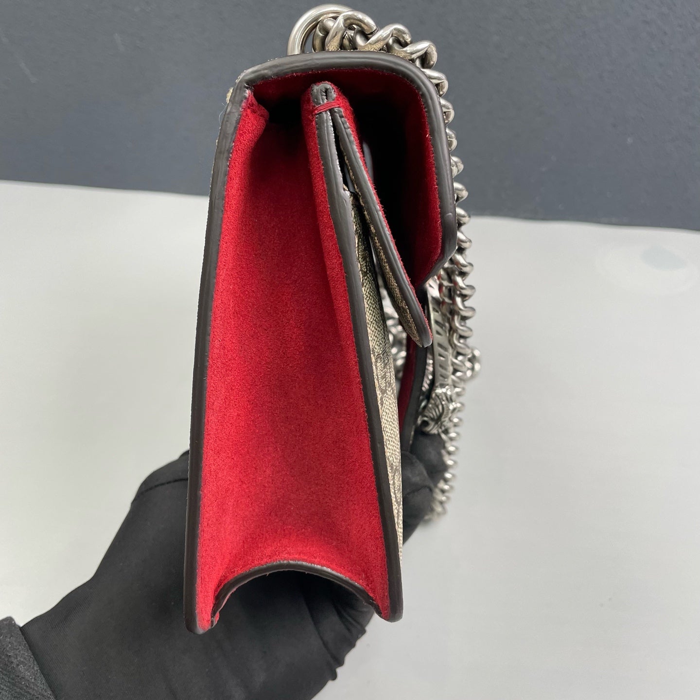 Gucci - Dionysus Chain Shoulder Bag - GG Supreme canvas with suede lining - Beige with Red accents - (Small)
