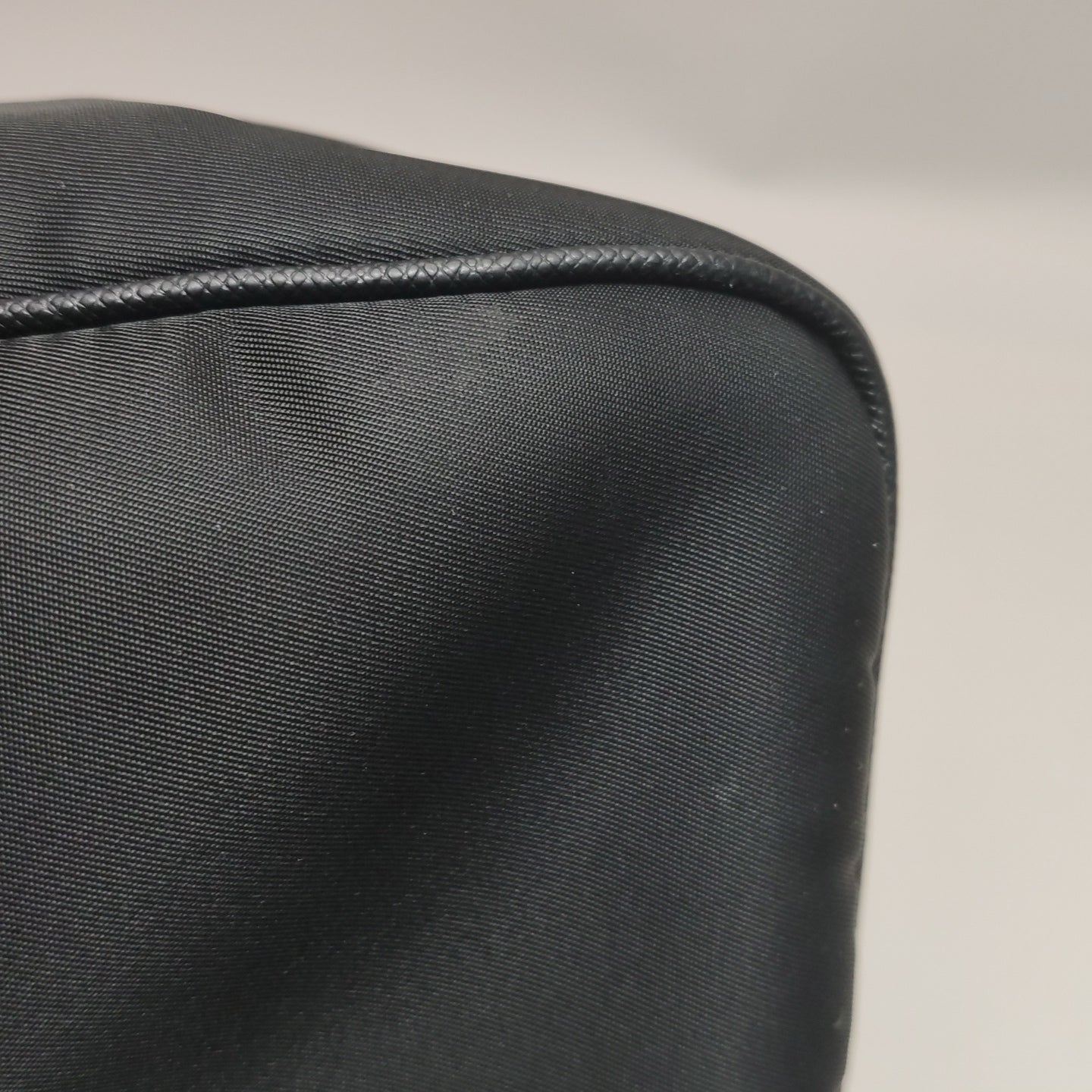 Prada - Re-Edition 2005 Shoulder Bag (1NE204_R064_F0632) - Re-Nylon fabric and Saffiano leather - Black - (Small)
