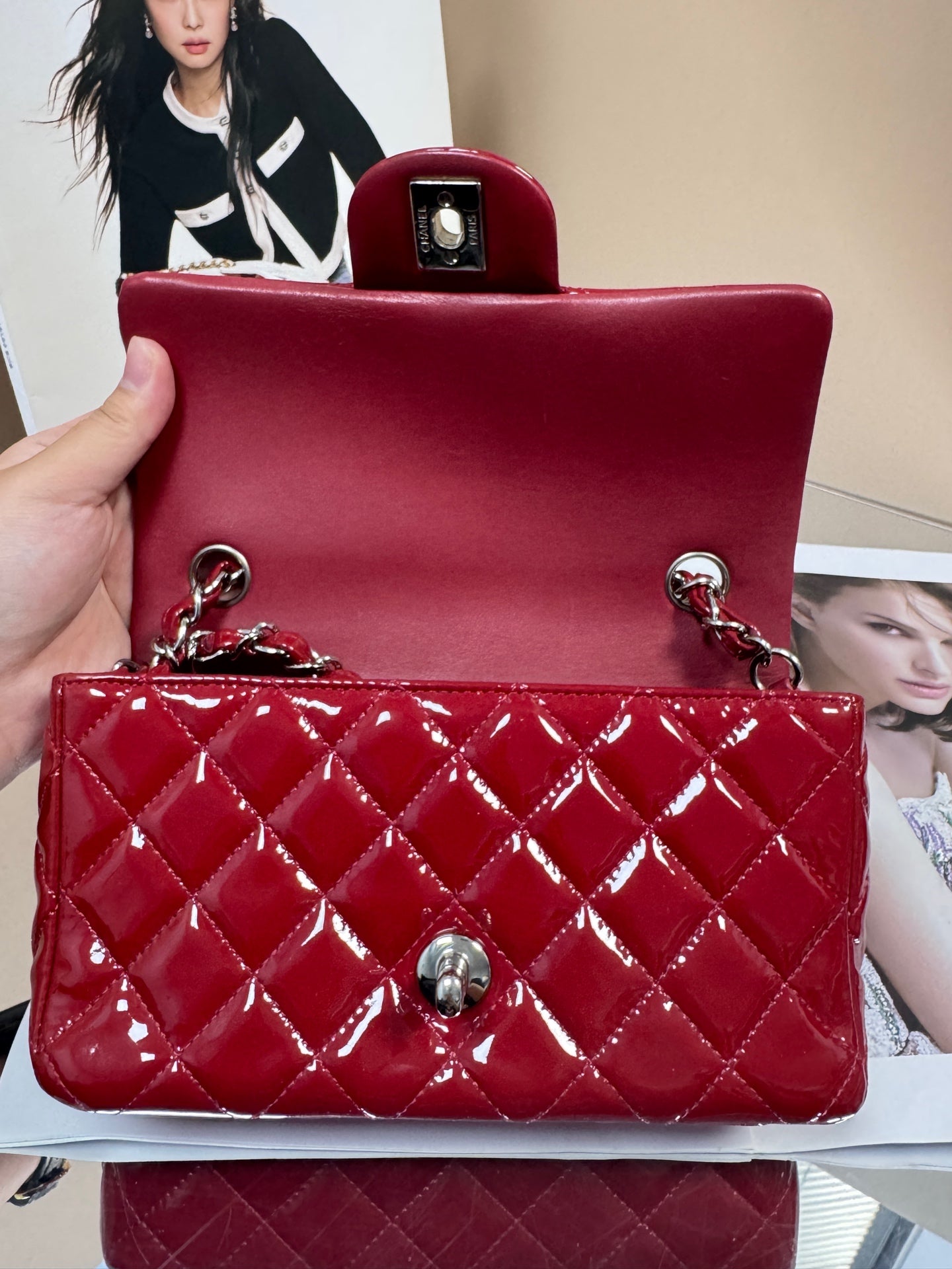 Chanel - Classic Flap Mini Rectangular - Patent leather - Red - (mini)