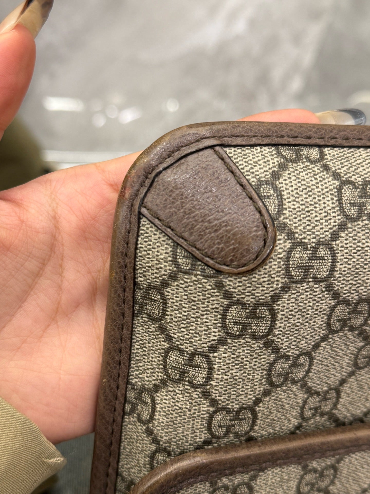 Gucci - GG Supreme Neo Vintage Tiger Head Belt Bag - GG Supreme canvas with leather trim - Beige - (small)