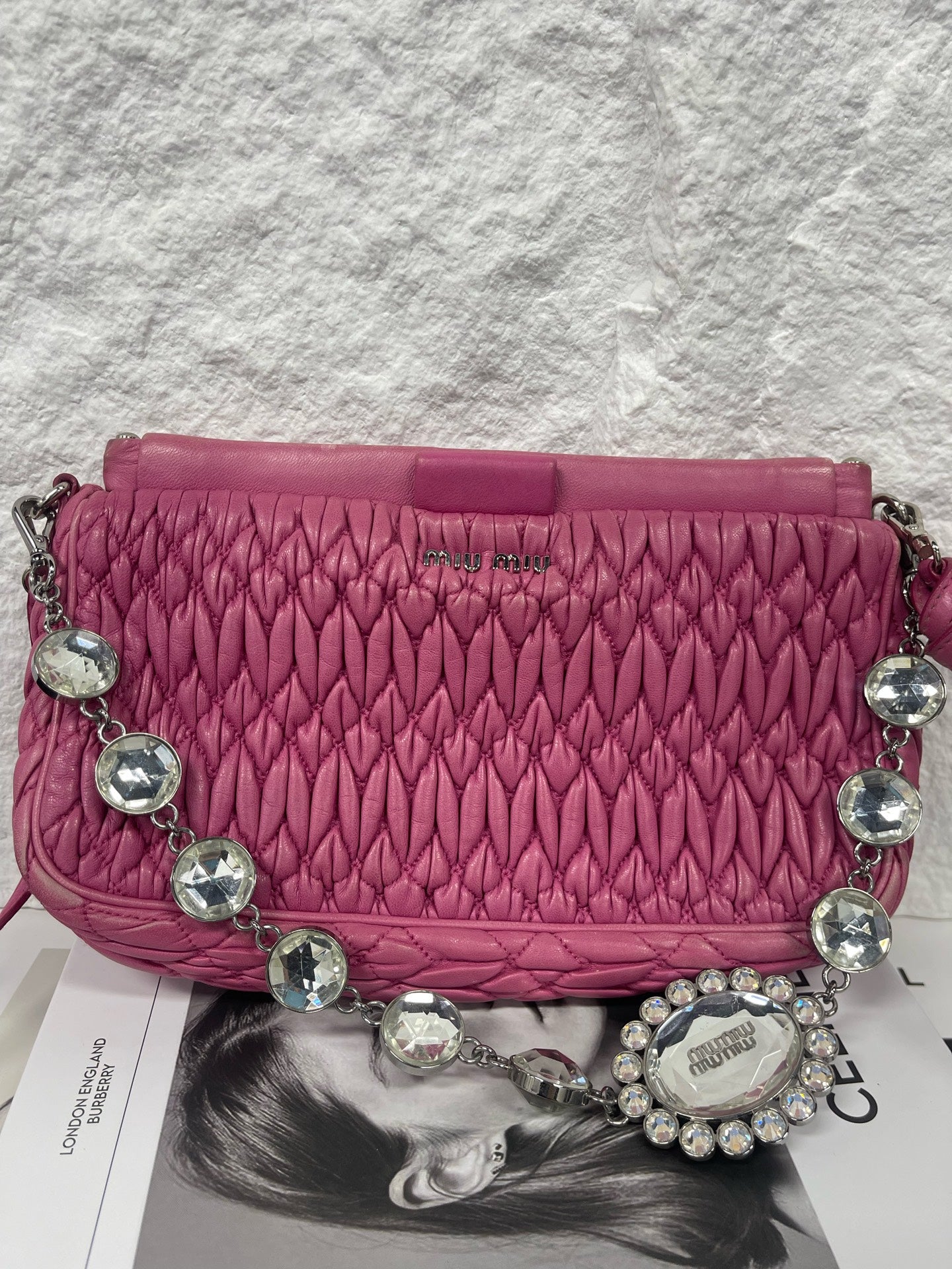 Miu Miu - Matelassé Gemstone Chain Shoulder Bag - Lambskin leather - Pink - (Small)