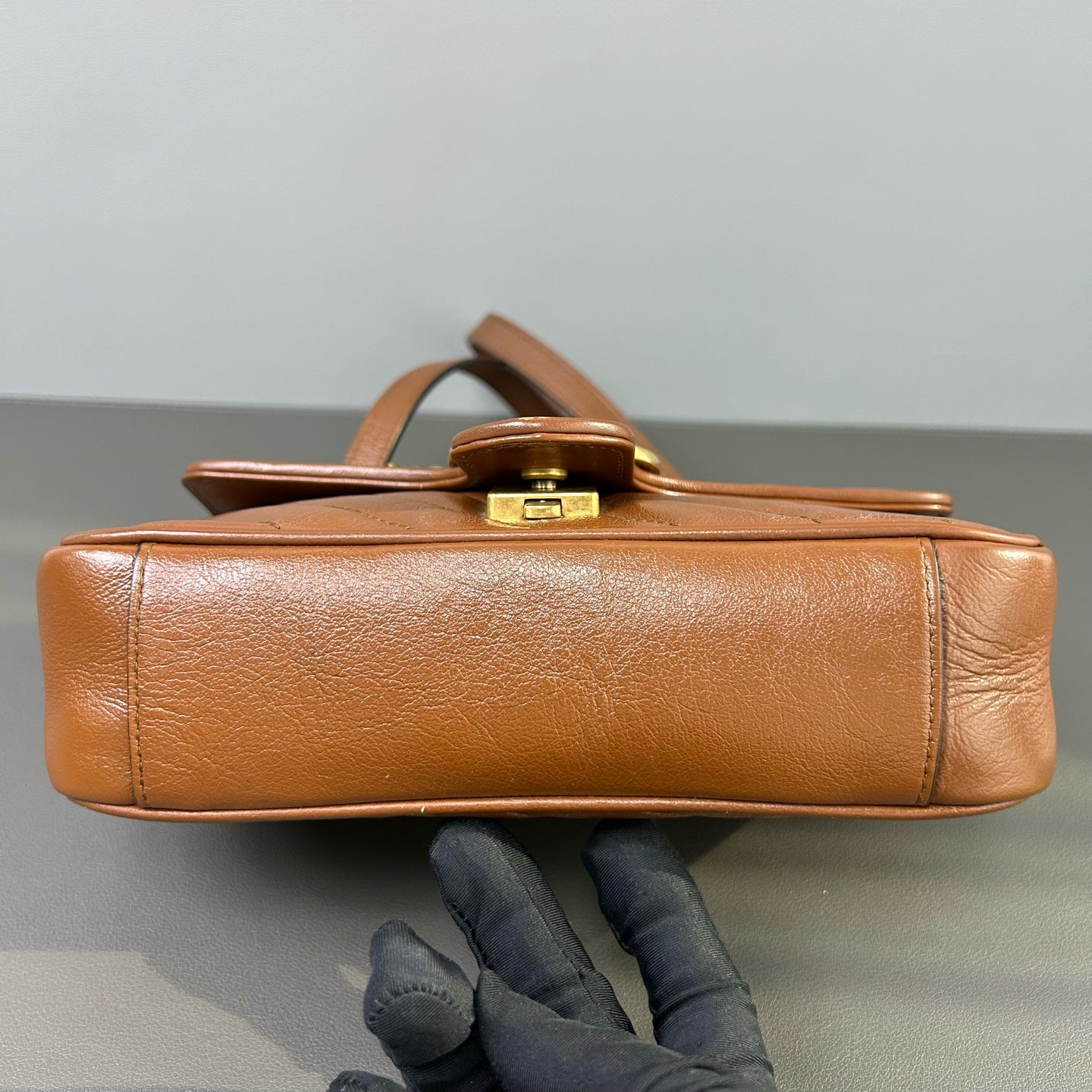 Gucci - GG Marmont Matelassé Shoulder Bag 22 - Leather - Brown - (Medium)