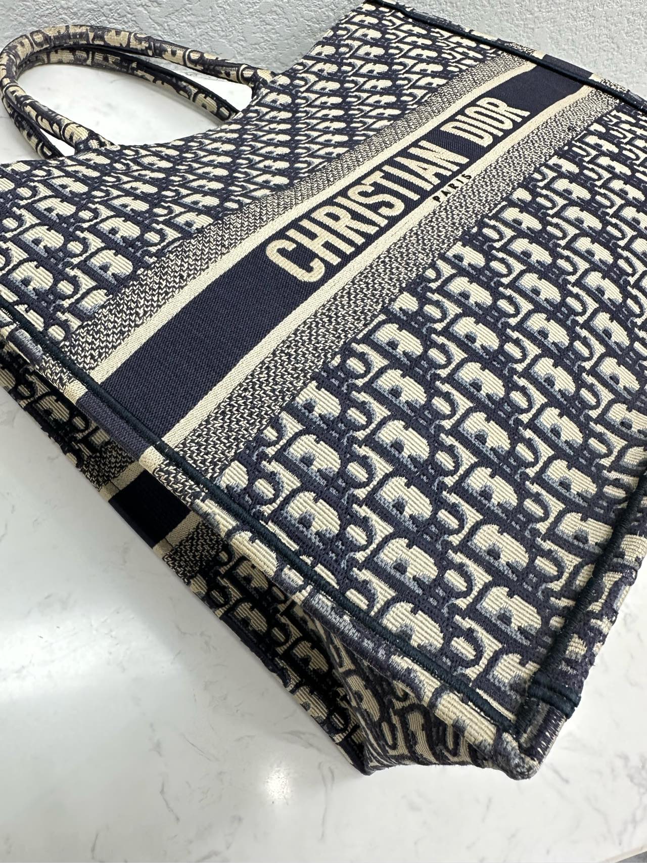 Dior - Book Tote Large - Jacquard canvas - Blue with Beige - (large)