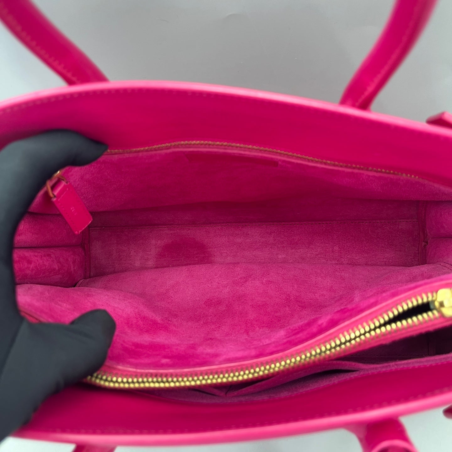 Saint Laurent - Sac de Jour - Leather - Pink - (Medium)