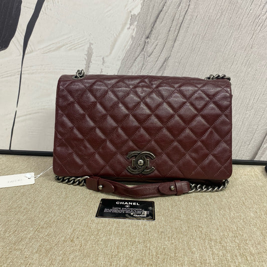 Chanel - Mumbai Collection Palace Buckle Flap Bag - Oiled wax leather - Burgundy - (Medium)
