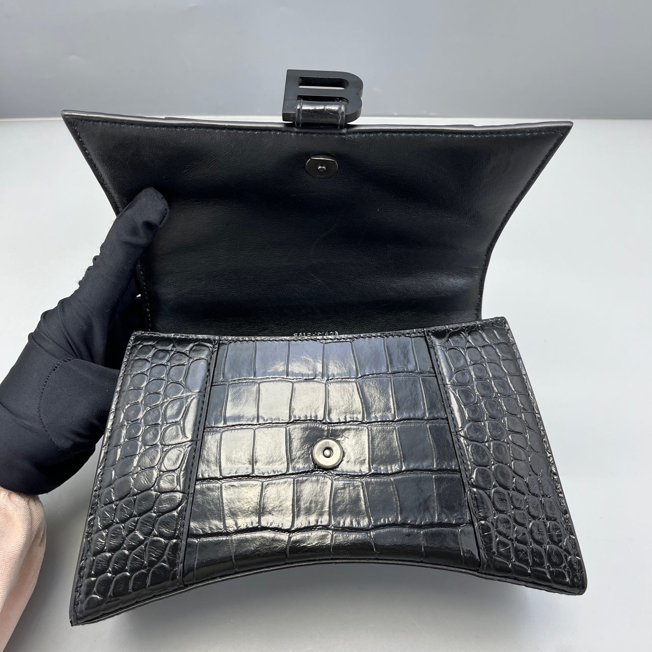 Balenciaga - Hourglass Top Handle Bag S - Crocodile embossed calf leather - Black - (mini)