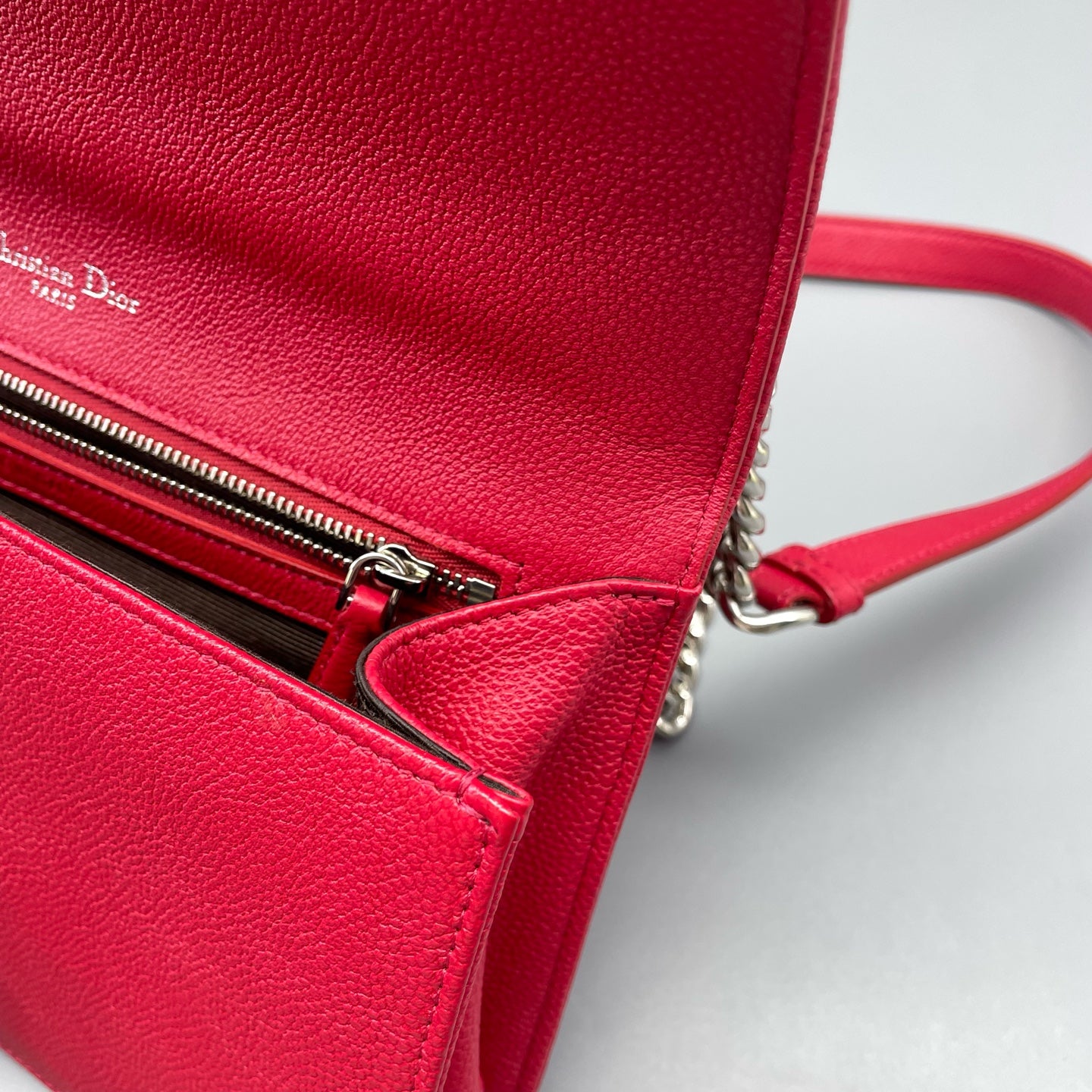 Dior - Diorama Flap Bag - Grained calfskin leather - Red - (Medium)